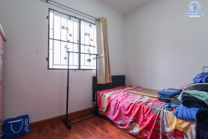 *****ทาวน์เฮ้าส์มือสองย่านนนทบุรี ม.พฤกษา49 บางใหญ่-แก้วอินทร์ บนเนื้อที่ 17.4 ตร.ว. ฟังก์ชัน 3 ห้องนอน 2 ห้องน้ำ แถมฟรี! 2 เครื่องปรับอากาศ 1 เครื่องทำน้ำอุ่น บ้านสวยพร้อมเข้าอยู่ ทำเลดี เชื่อมต่อถ.กาญจนาภิเษก, ถ.รัตนาธิเบศร์ ใกล้รถไฟฟ้าสายสีม่วง "สถานีตลาดบางใหญ่" จองเลย!!